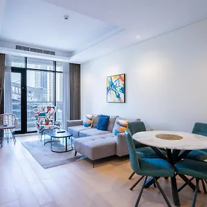 Apartment Rh- Modern Comfort, Bright 1br Near Mall, Views, Dubai